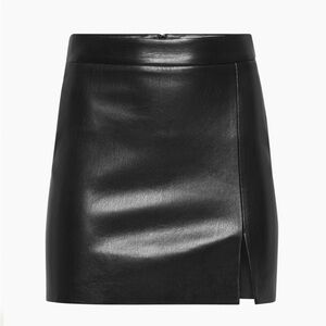 Aritzia Wilfred Patio Vegan Leather Mini Skirt.